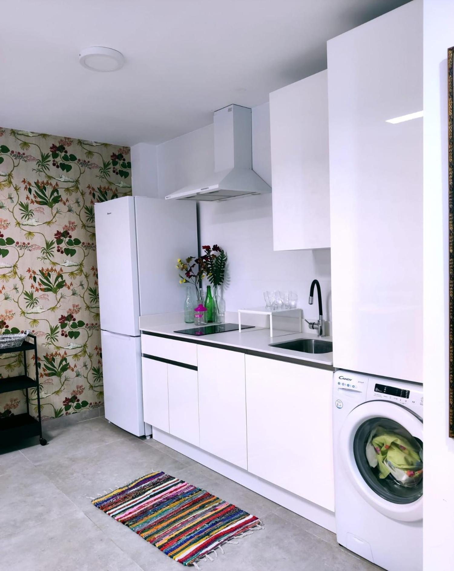 El Perchel Malaga Centro Apartment Luaran gambar