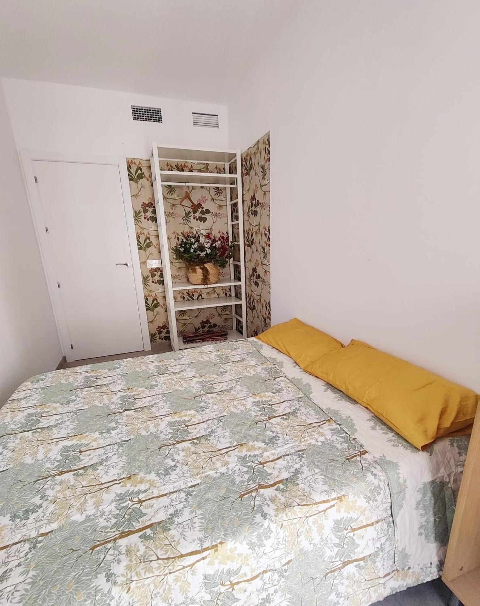 El Perchel Malaga Centro Apartment Luaran gambar